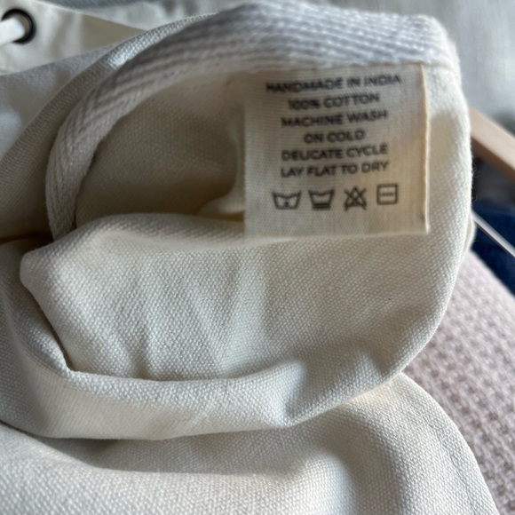 Laude the Label Cotton Canvas
Convertible Backpack main image 4